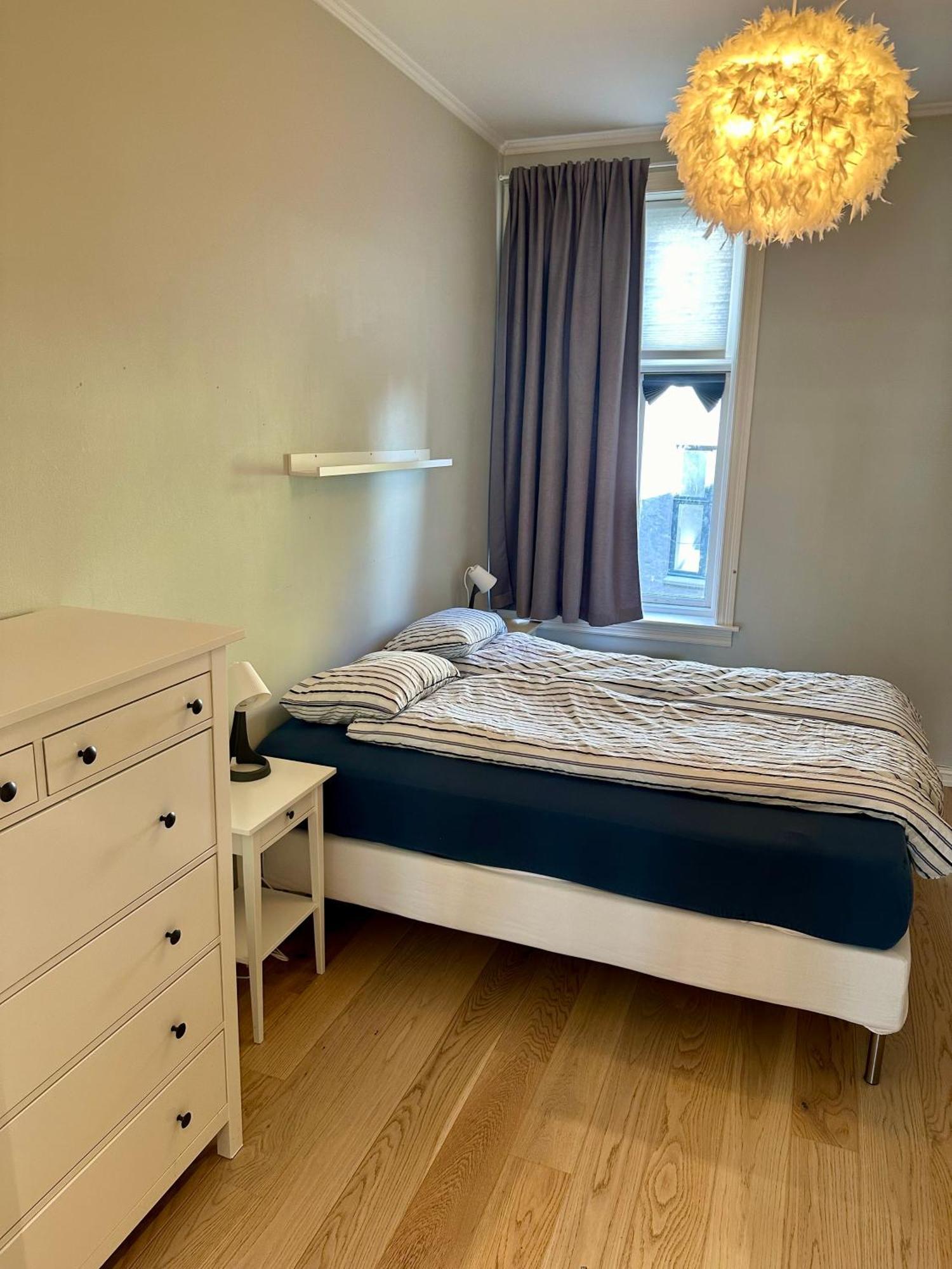 Classical 3 Bedroom, 2 Bath, Minutes From Royal Palace, Main Shopping Street, Restaurants & Downtown Oslo Exteriér fotografie