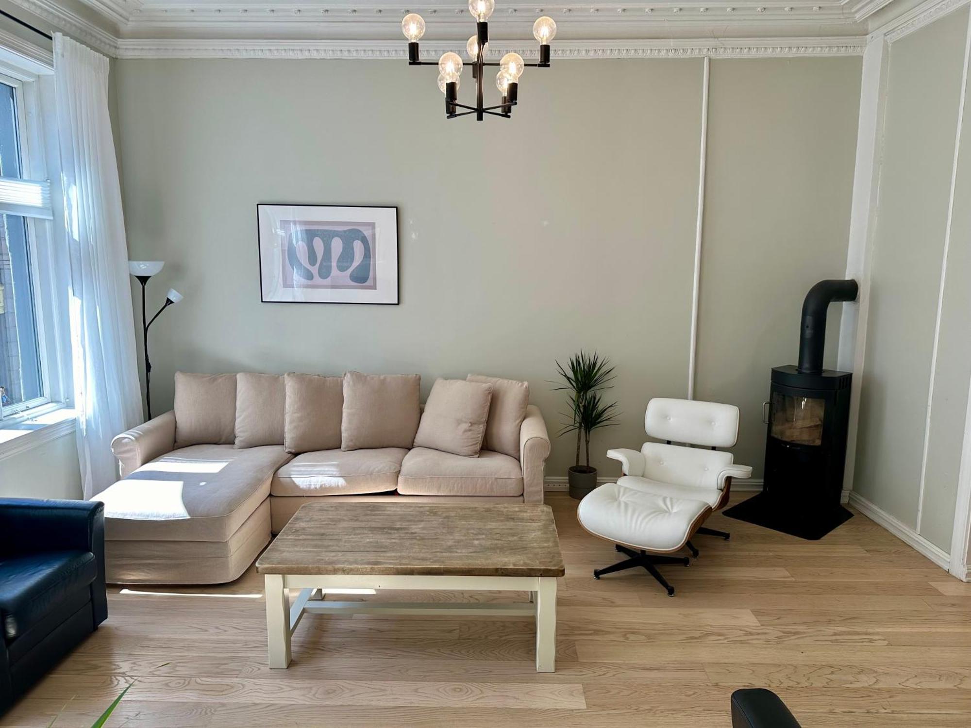 Classical 3 Bedroom, 2 Bath, Minutes From Royal Palace, Main Shopping Street, Restaurants & Downtown Oslo Exteriér fotografie